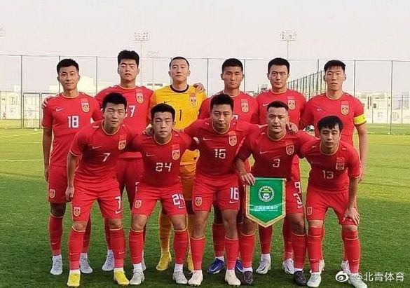 韩国三级做爰楼梯在线